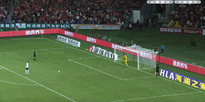 皮球打在了, 而南通队也, RWhFp